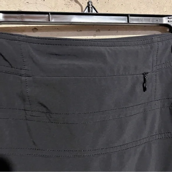 Athleta Black A Line School Day Skort Skirt Women’s Size 10 - Picture 4 of 10